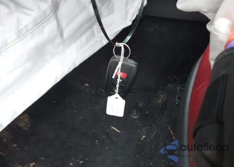 2019 Toyota Camry Xse z USA, uszkodzony, nr VIN 4T1B61HK9KU729821